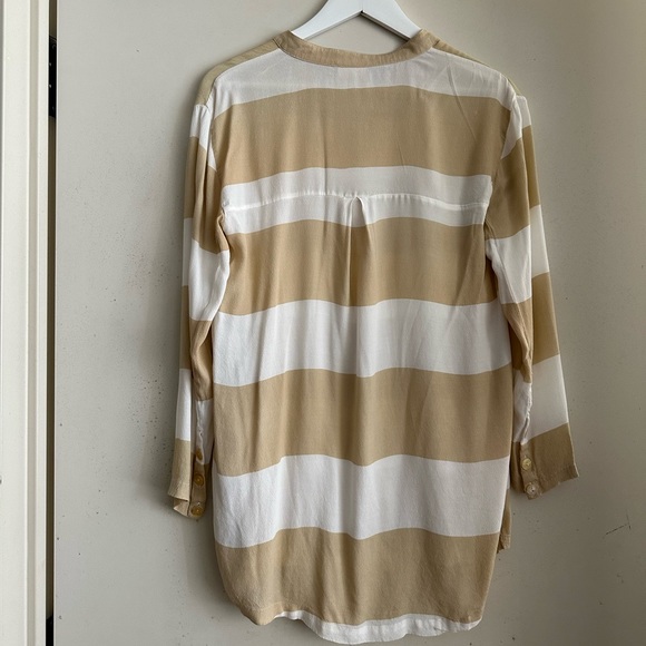 Zulu & Zephyr Striped Button Down Tunic Top - Picture 2 of 6